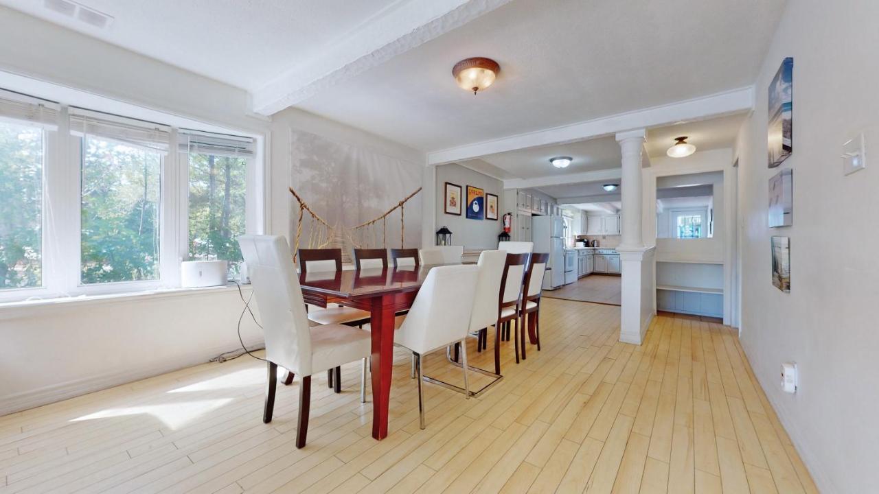 Main Beach River Retreat - Wasaga Beach 1 - Main Strip - 95 Mosley St Luaran gambar