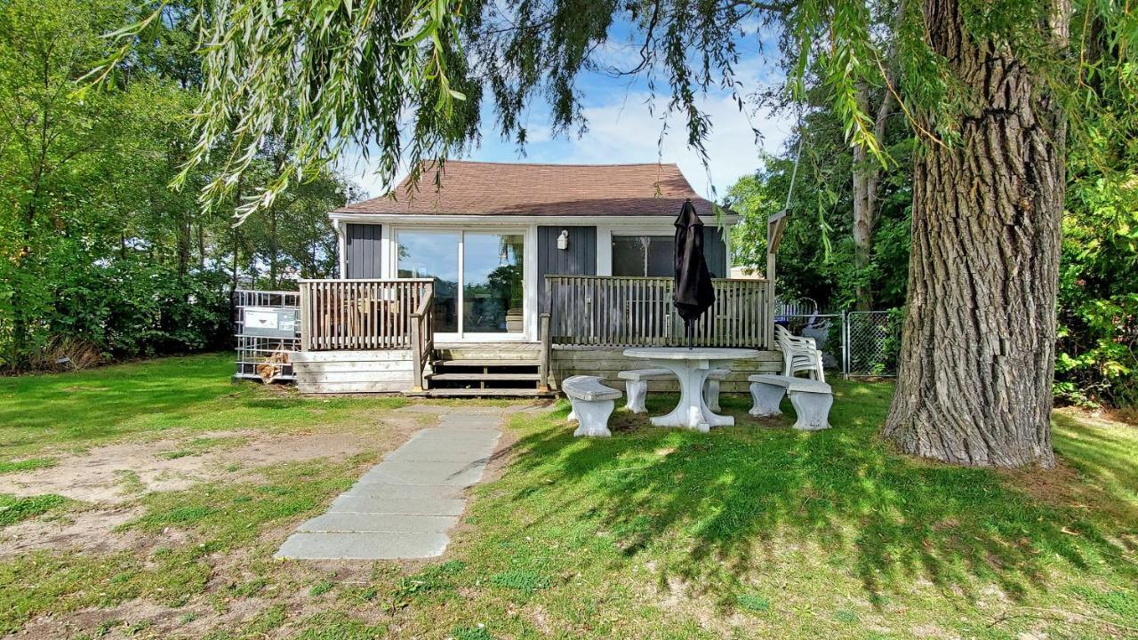 Main Beach River Retreat - Wasaga Beach 1 - Main Strip - 95 Mosley St Luaran gambar
