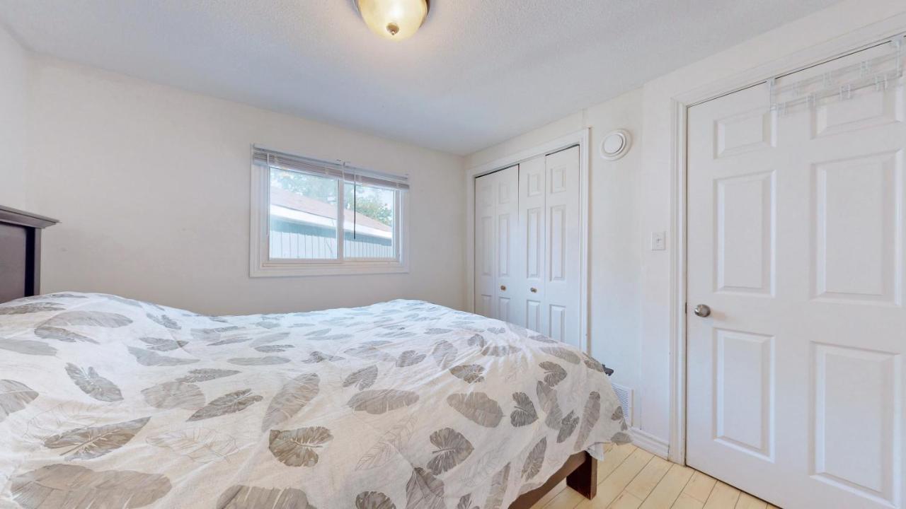 Main Beach River Retreat - Wasaga Beach 1 - Main Strip - 95 Mosley St Luaran gambar