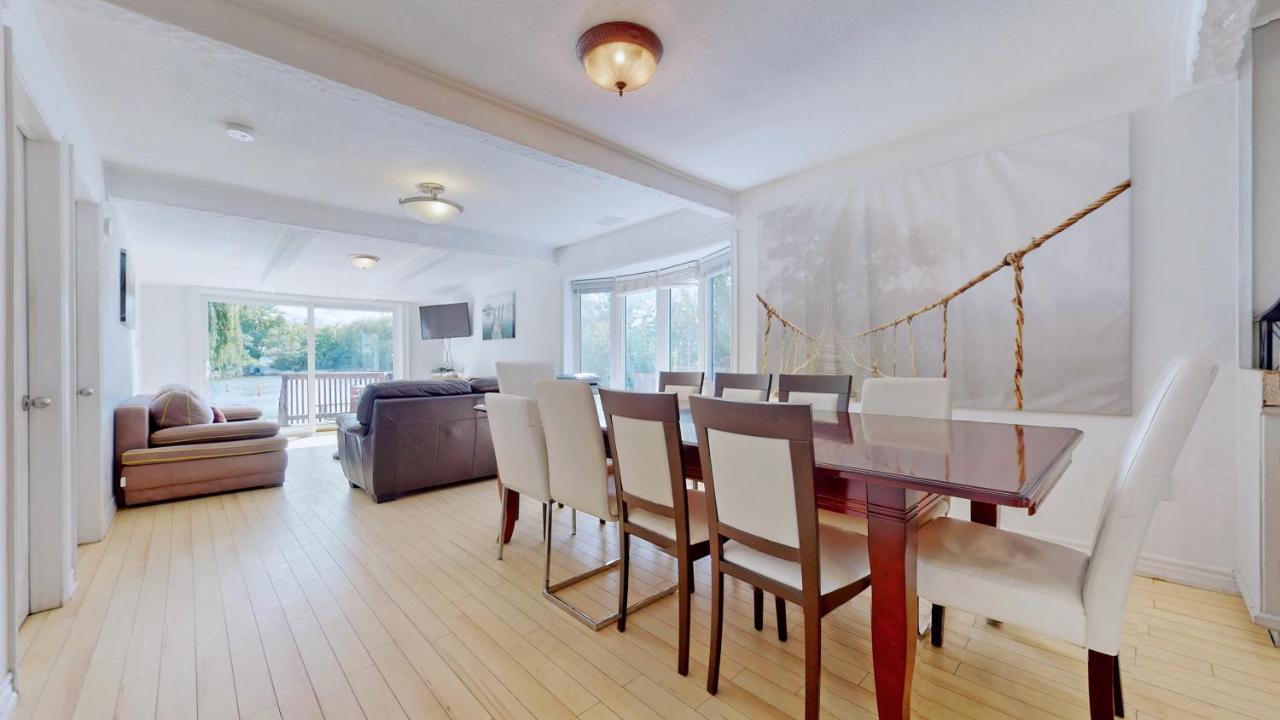 Main Beach River Retreat - Wasaga Beach 1 - Main Strip - 95 Mosley St Luaran gambar