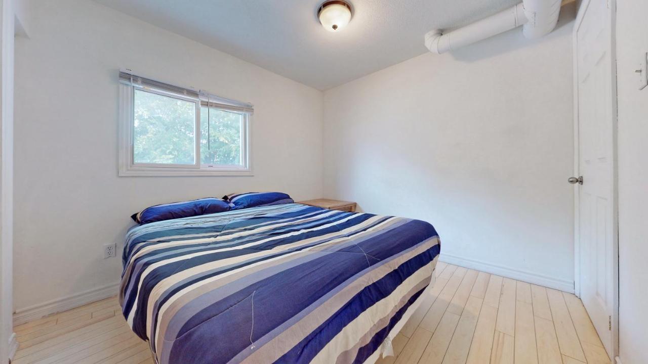 Main Beach River Retreat - Wasaga Beach 1 - Main Strip - 95 Mosley St Luaran gambar