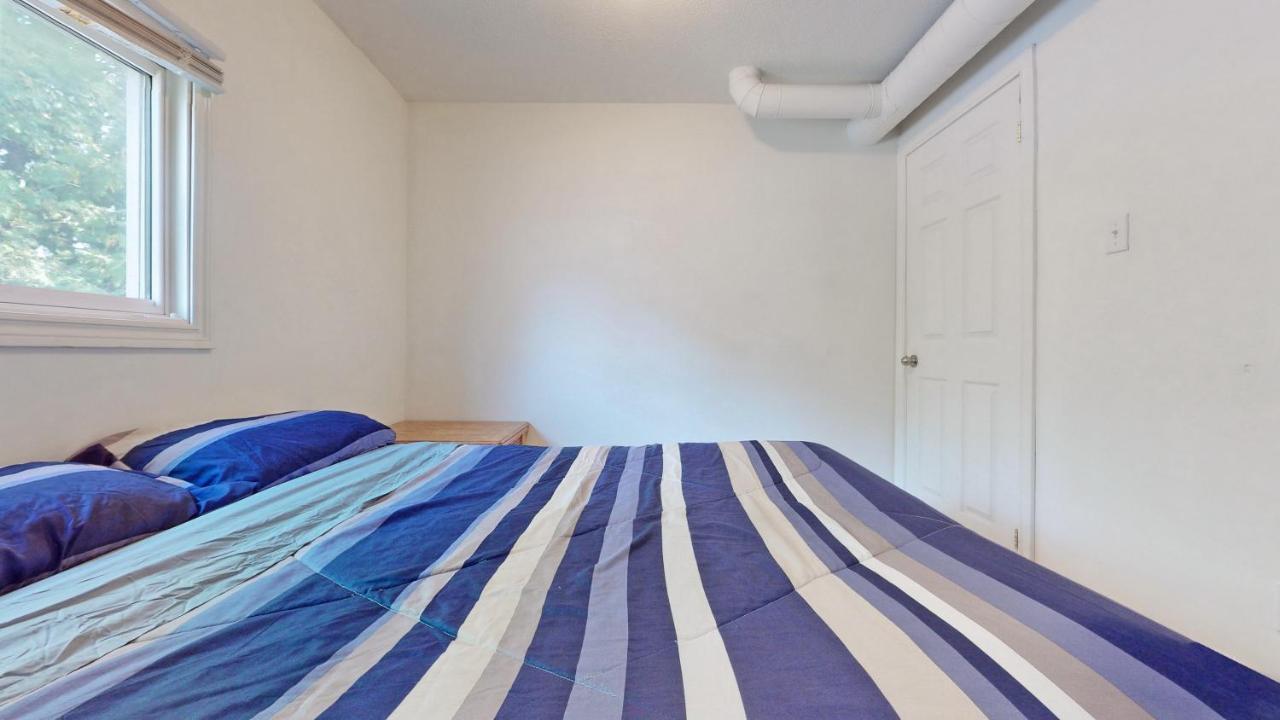 Main Beach River Retreat - Wasaga Beach 1 - Main Strip - 95 Mosley St Luaran gambar